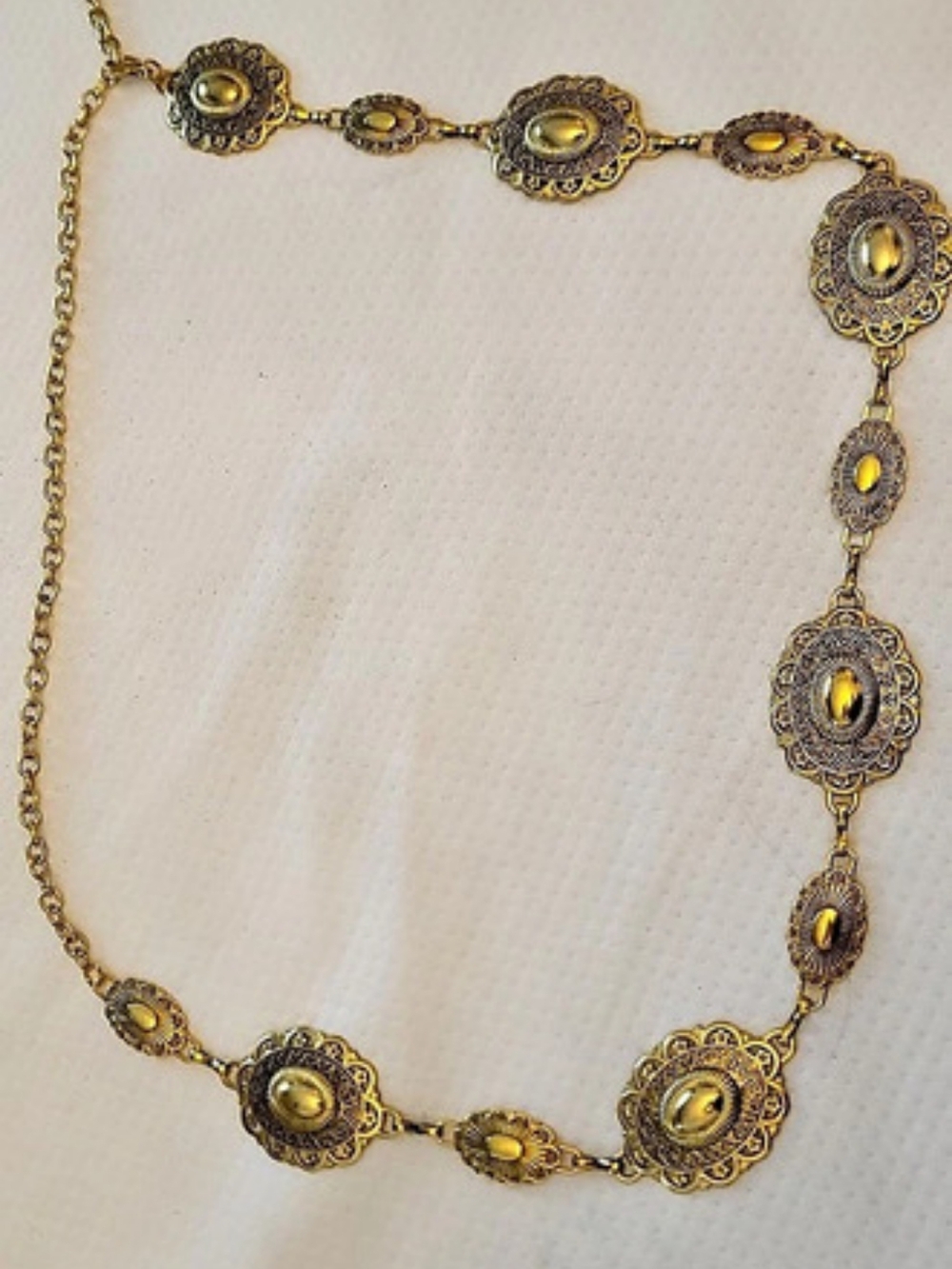 Retro Gold-Tone Statement Necklace
